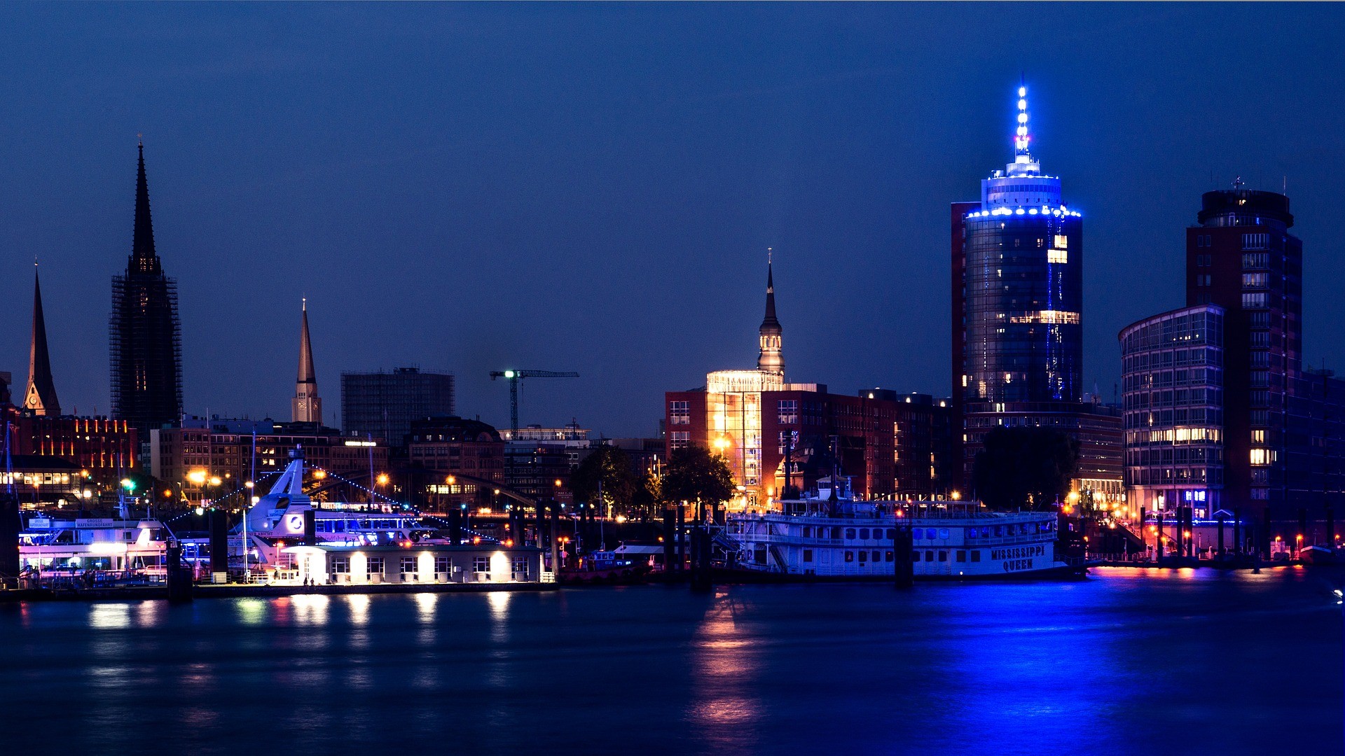 Cruise days in Hamburg